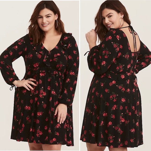 torrid Dresses & Skirts - NWT Torrid Black Floral Jersey Knit Skater Dress